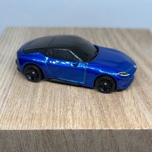 Nissan Z Shimmering Blue Toy Sports Car for Kids - Black Roof